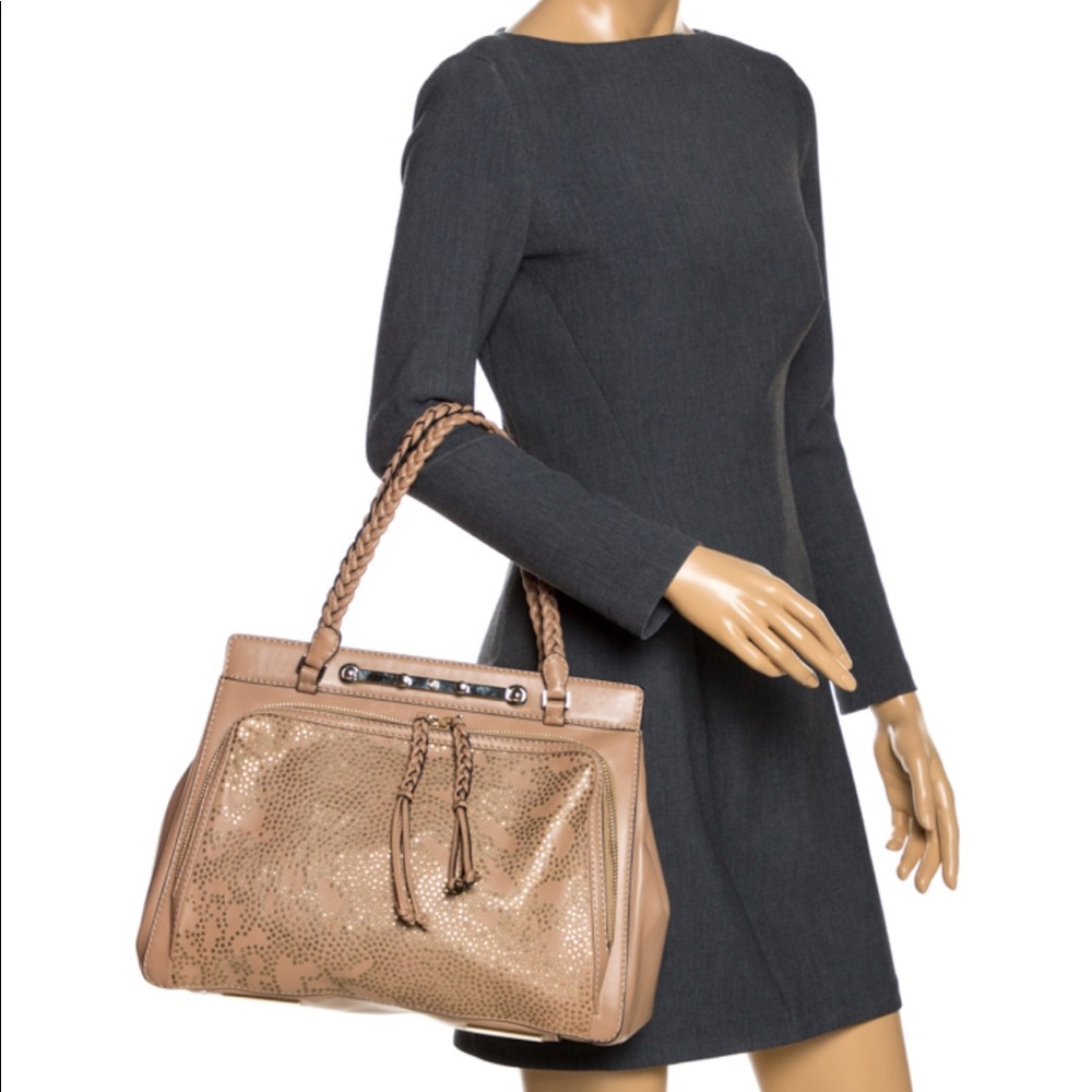 Valentino Garavani handbag Bag $3350 Authentic - Picture 4 of 8